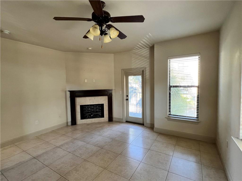 810 Lafitte Street, Unit 105 Mandeville, LA 70448 - Photo 12 of 22