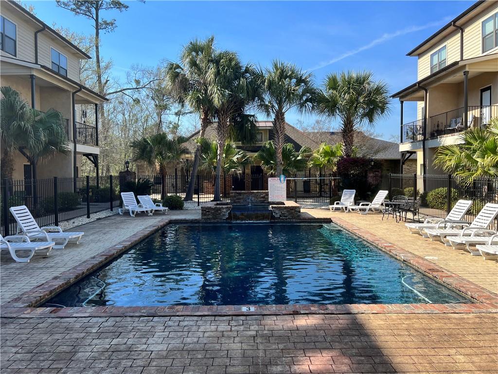 810 Lafitte Street, Unit 105 Mandeville, LA 70448 - Photo 20 of 22