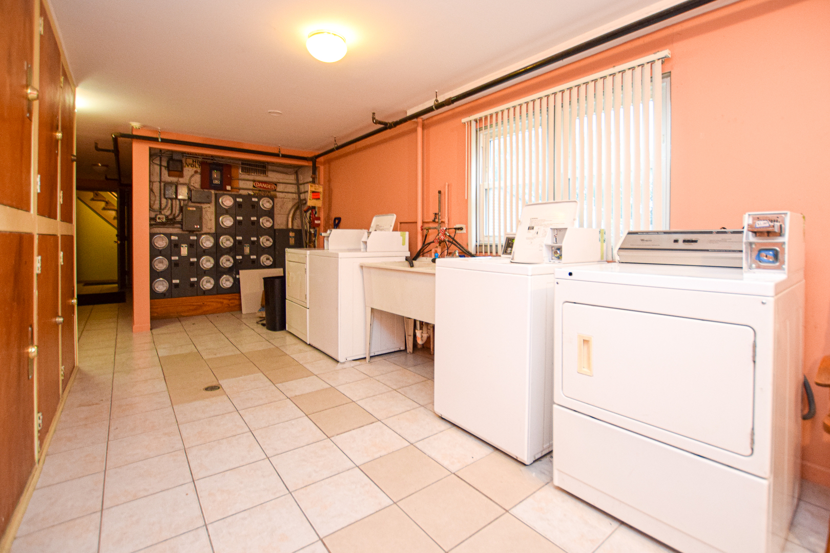 7858 Rutherford Avenue, Unit 3B Burbank, IL 60459 - Photo 8 of 8 Gallery Image 8
