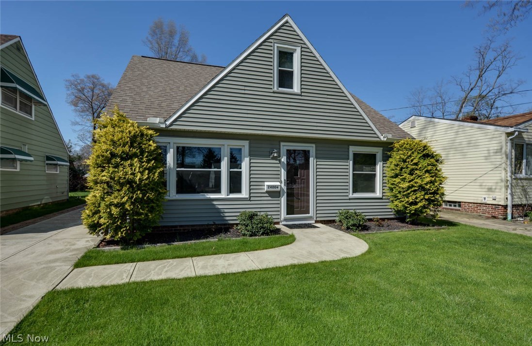 24004 Knickerbocker Road Bay Village, OH 44140 - Photo 1 of 20 Gallery Image 1