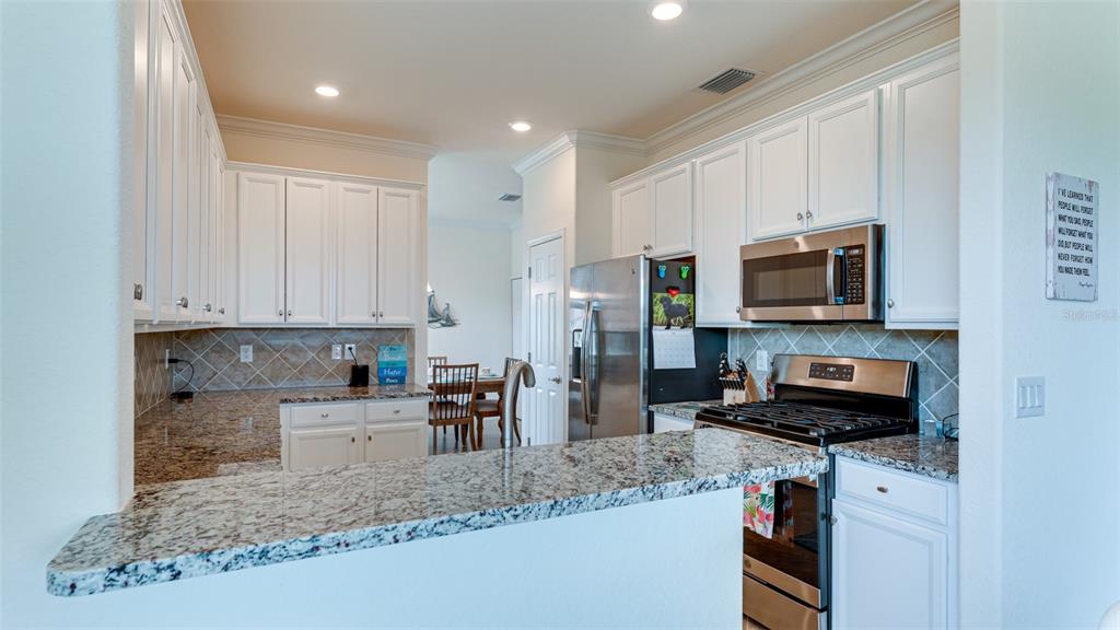 5805 Wake Forest Run, Unit 103 Lakewood Ranch, FL 34211 - Photo 10 of 54