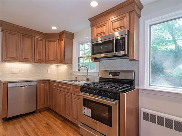 156 Florence Road Waltham, MA 02453 - Photo 5 of 24