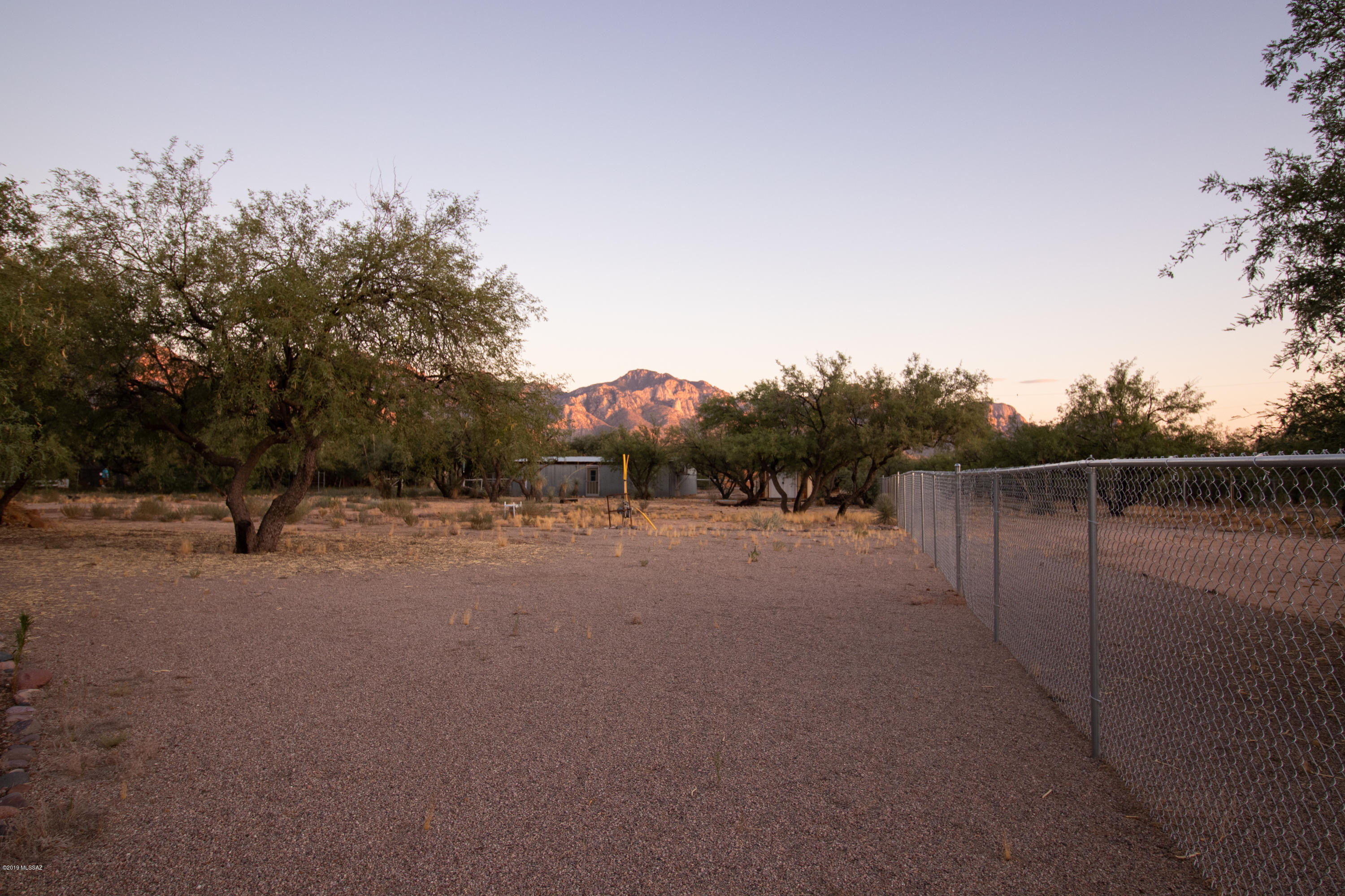 3950 East Wilds Road Tucson, AZ 85739 - Photo 4 of 15