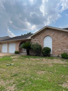 3722 Raindrops Road Pasadena, TX 77505 - Photo 2 of 7