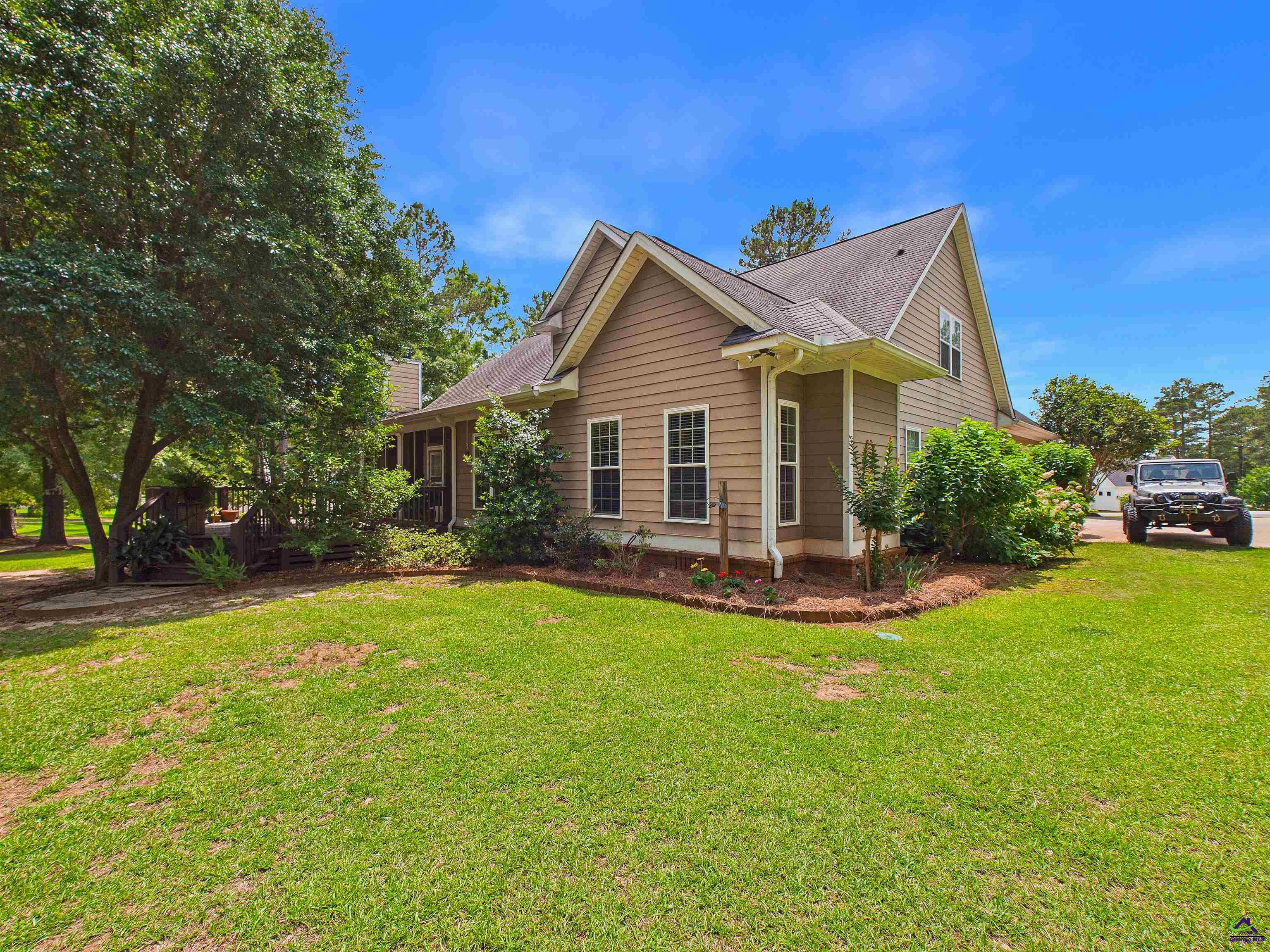 4041 Roundtop Circle Perry, GA 31069 - Photo 5 of 72