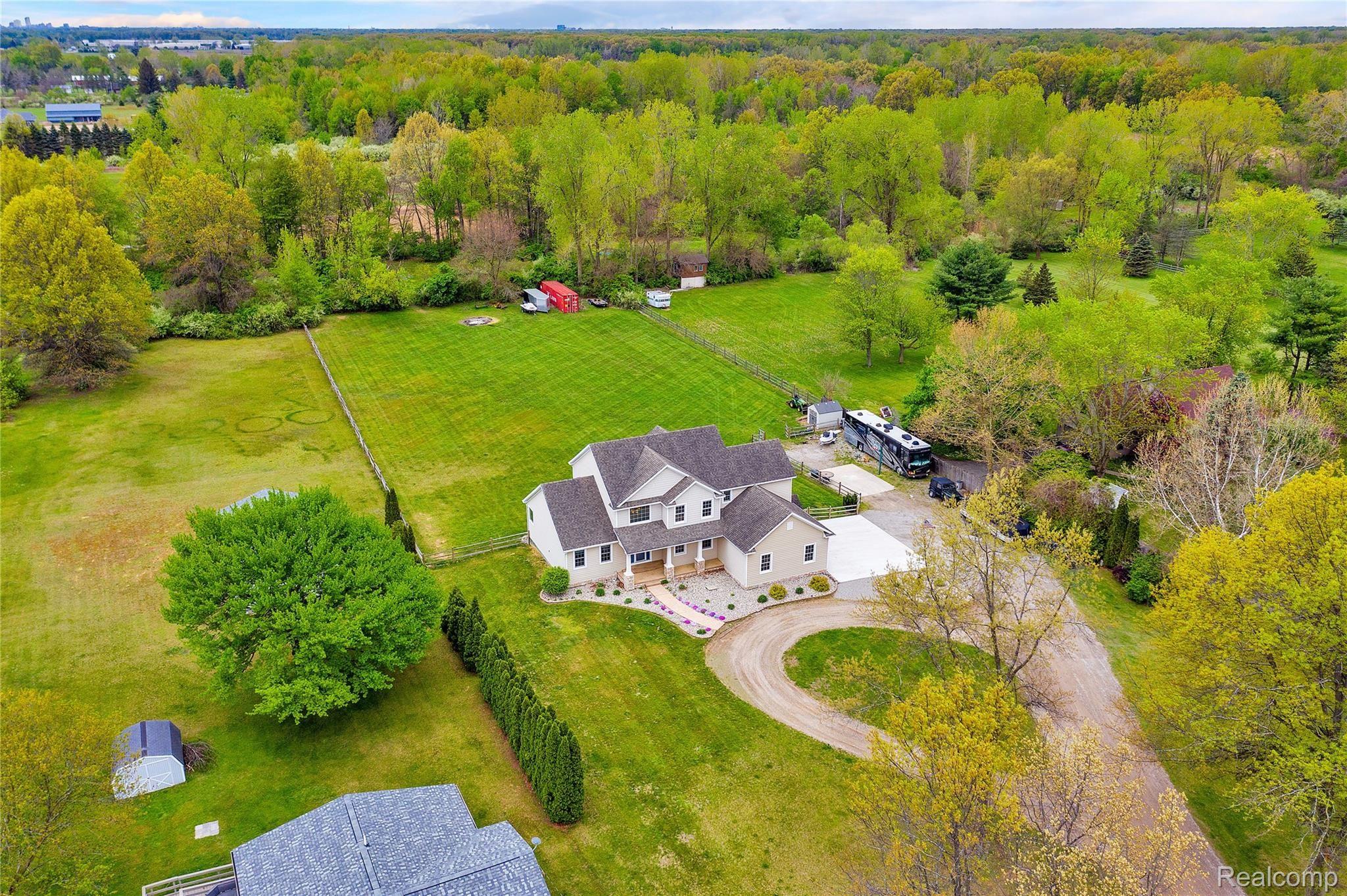 69 West Sub Station Road Temperance, MI 48182 - Photo 62 of 65 69 West Sub Station Road - HD Drone Photogarphy-63.jpg