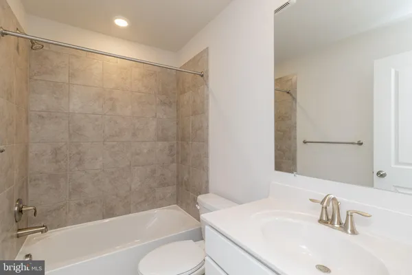 $2,995 | 10969 Barnard Place, White Plains, MD 20695