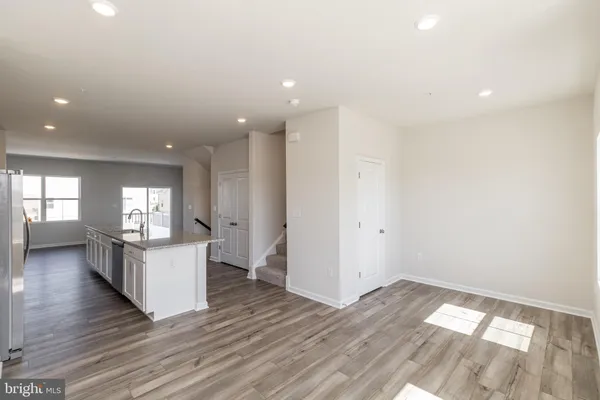 $2,995 | 10969 Barnard Place, White Plains, MD 20695