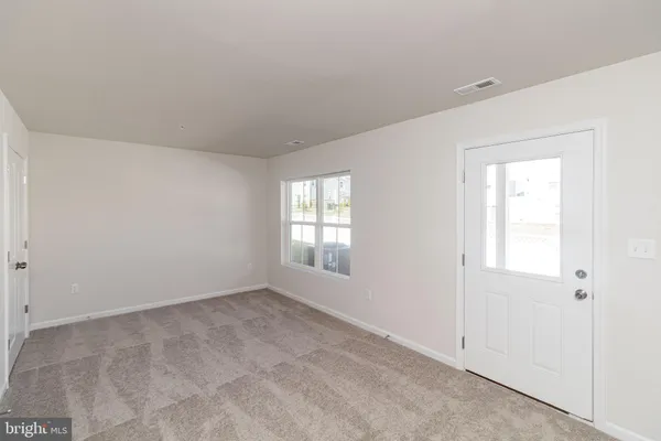 $2,995 | 10969 Barnard Place, White Plains, MD 20695