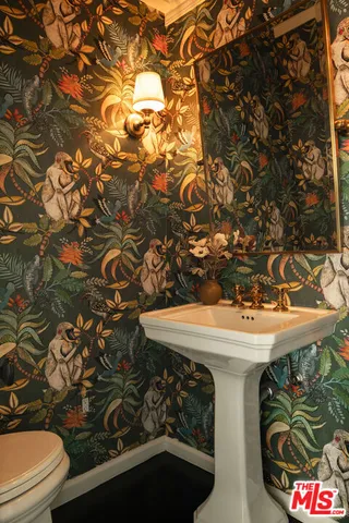 $3,597,000 | 1737 North Stanley Avenue, Los Angeles, CA 90046