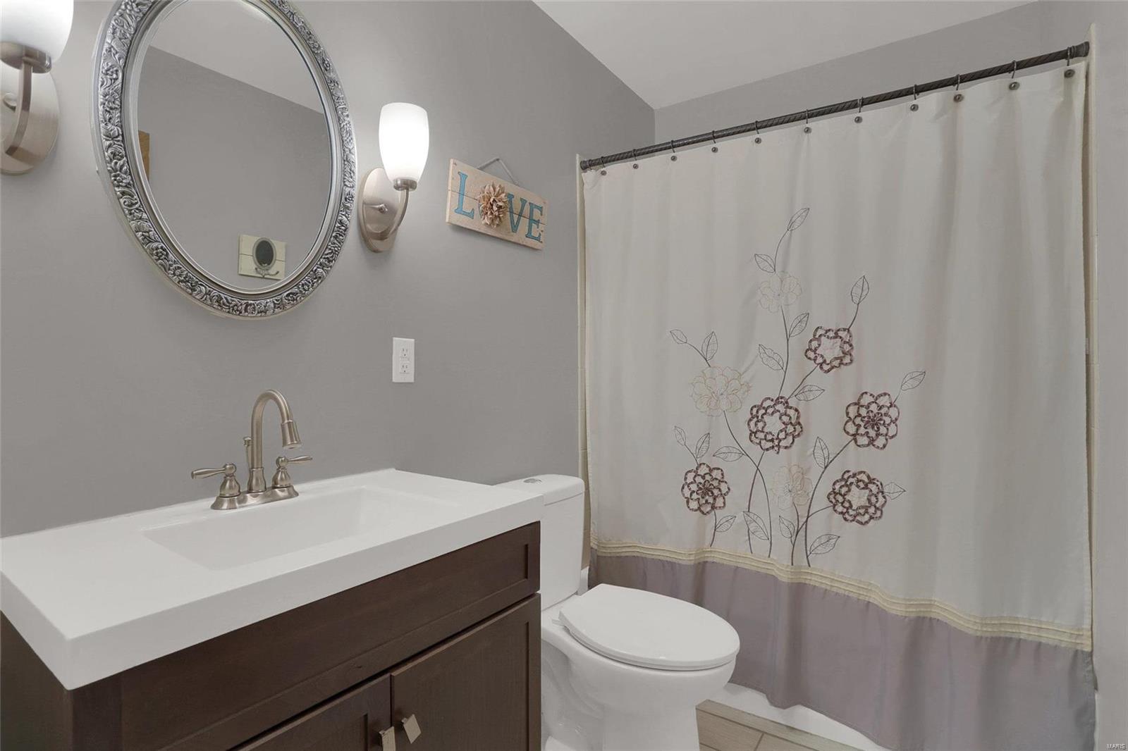 45 Pinewood Road Litchfield, IL 62056 - Photo 14 of 20 Gallery Image 14