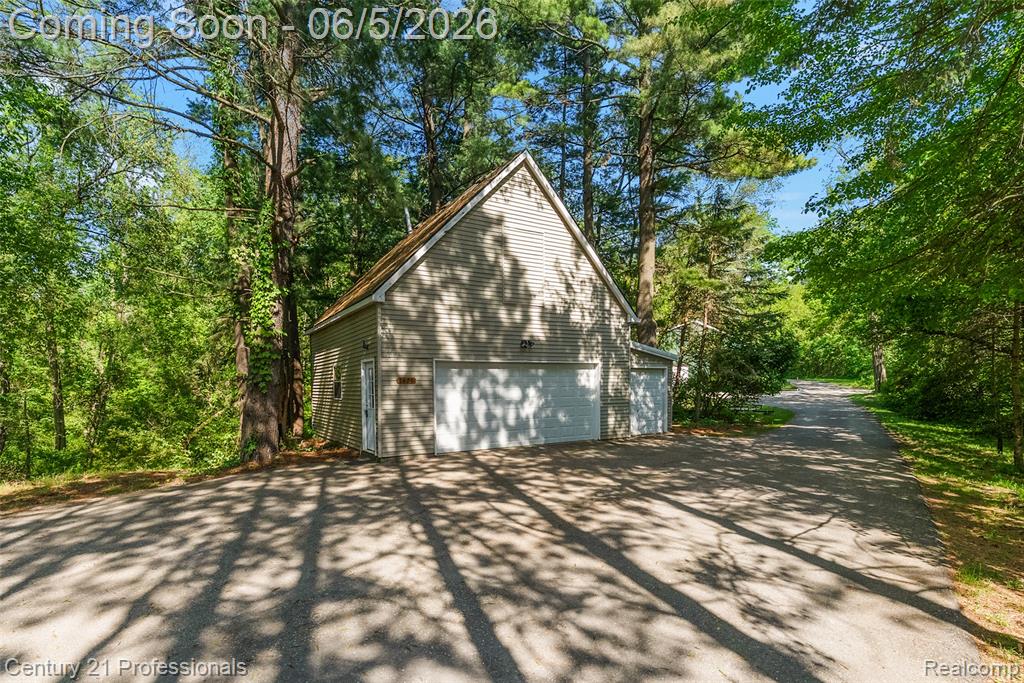 1420 Pettibone Lake Road Highland, MI 48356 - Photo 53 of 83