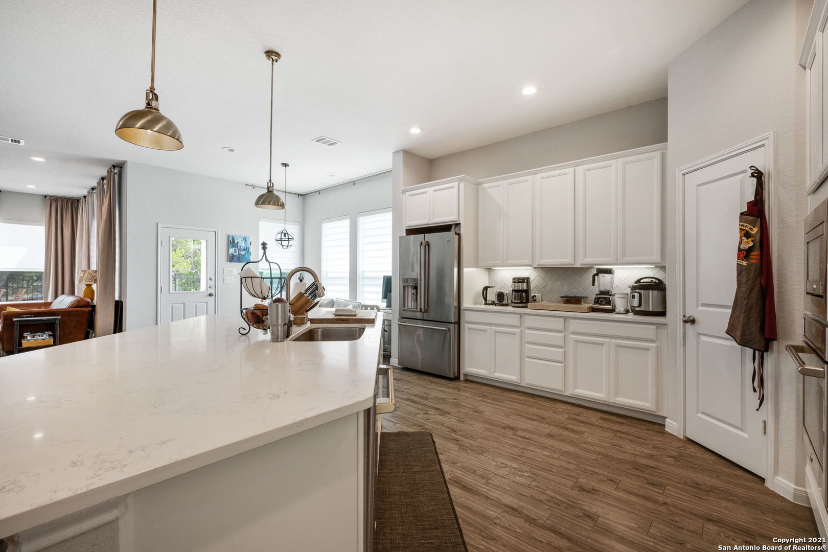 10523 Foxen Way Helotes, TX 78023 - Photo 10 of 27