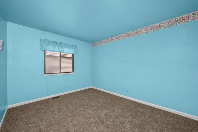 $240,000 | 18057 Juneway Court, Country Club Hills, IL 60478