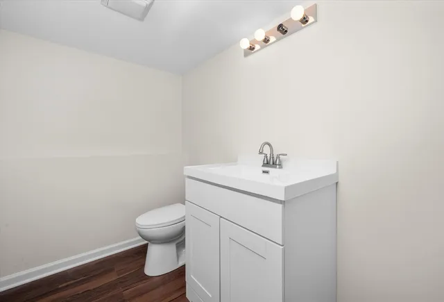 $240,000 | 18057 Juneway Court, Country Club Hills, IL 60478