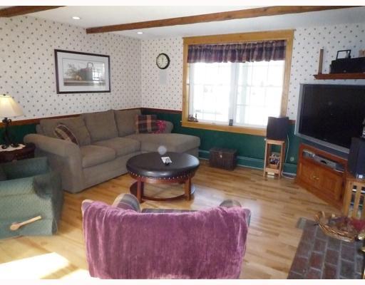 28 Running Springs Road Gorham, ME 04038 - Photo 6 of 16 Den/Family/Great Room.