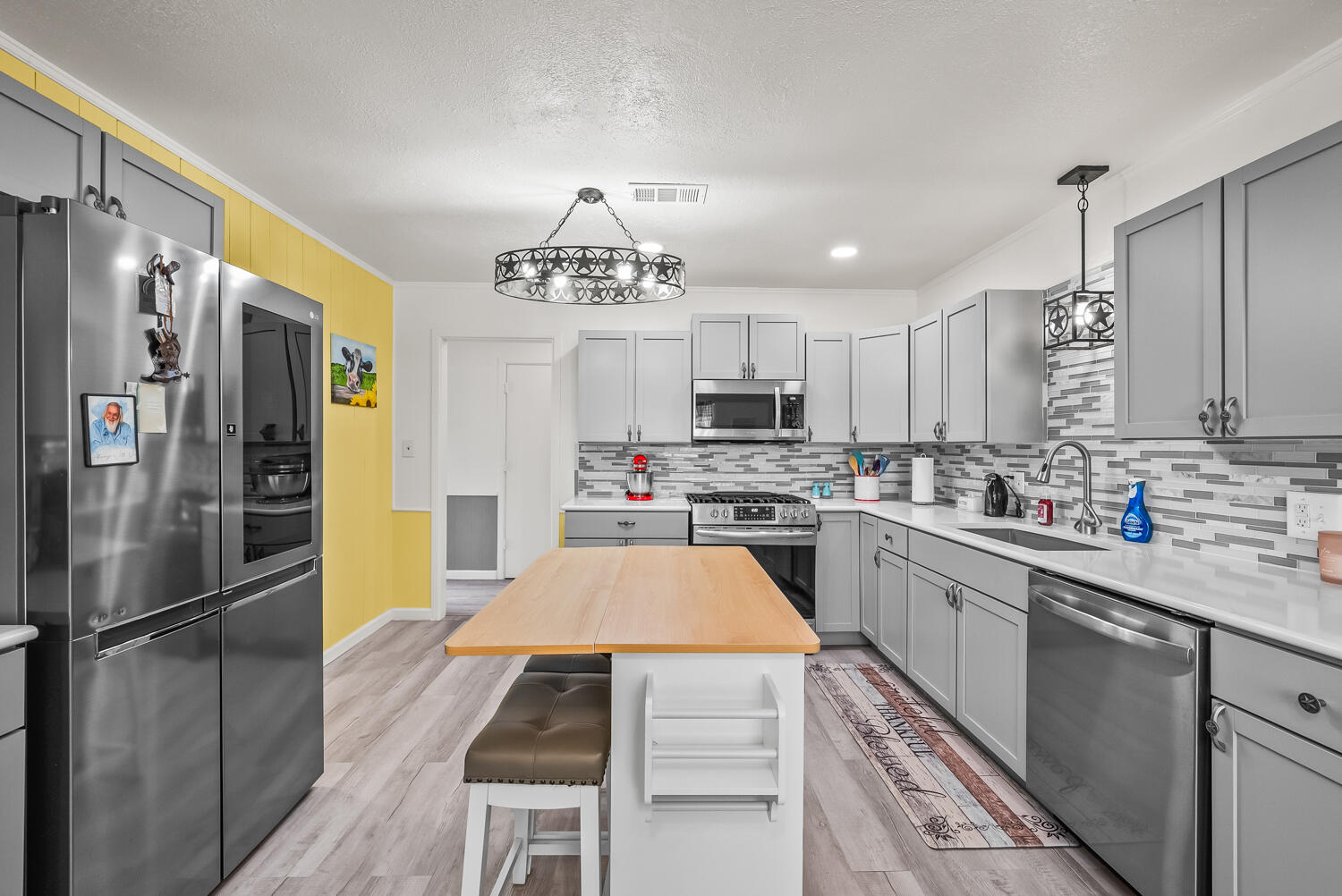 1500 West Garza Street Slaton, TX 79364 - Photo 11 of 34 1500 W Garza Slaton-20 - Copy