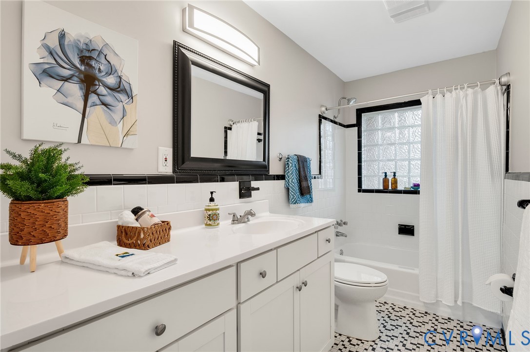 8107 Laurel Spring Road Prince George, VA 23875 - Photo 15 of 27