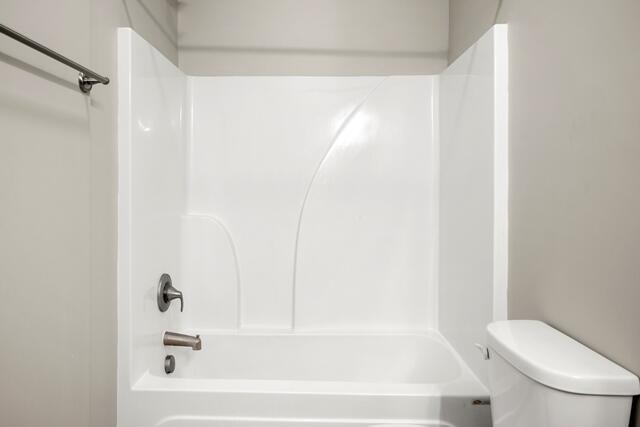 1916 Young Road Southeast Cleveland, TN 37323 - Photo 17 of 36 Guest Bath