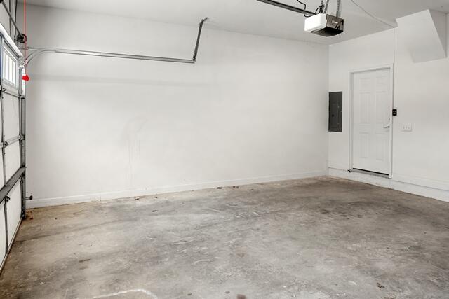 1916 Young Road Southeast Cleveland, TN 37323 - Photo 29 of 36 Garage