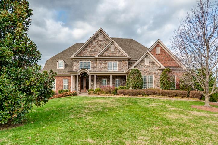 8218 Holly Road Brentwood, TN 37027 - Photo 1 of 30