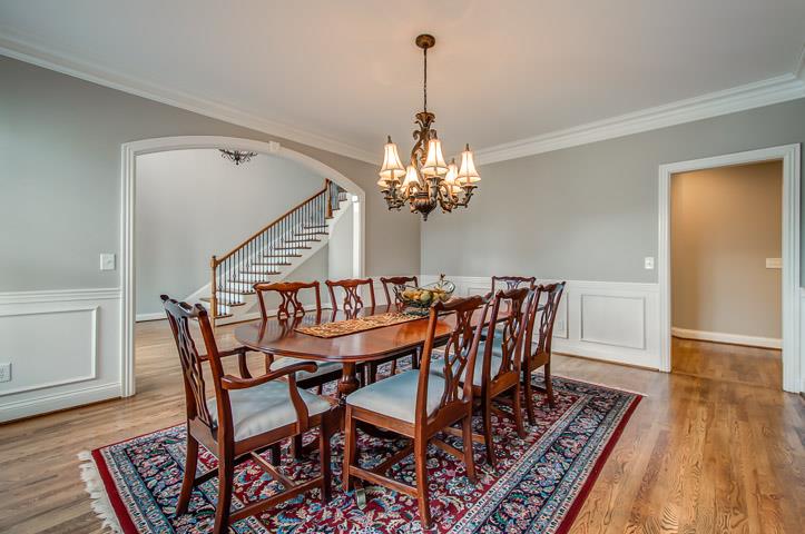 8218 Holly Road Brentwood, TN 37027 - Photo 3 of 30