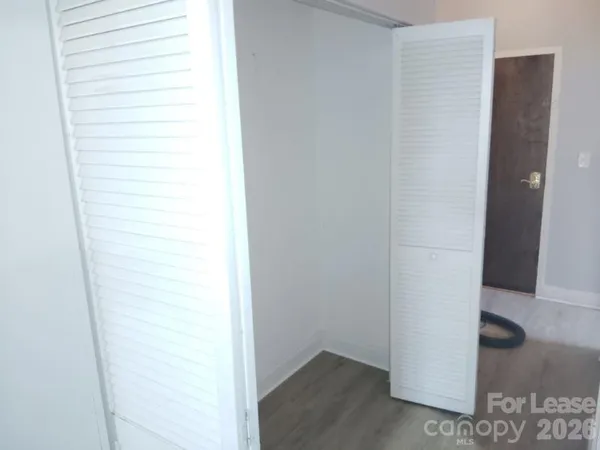 $1,700 | 141 West Main Avenue, Gastonia, NC 28052