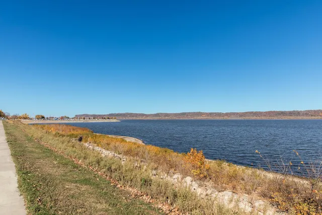 $649,000 | 900 South Lakeshore Drive, Unit 405, Lake City, MN 55041