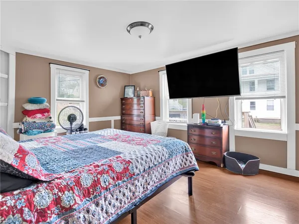 $389,900 | 28 Youngs Avenue, West Warwick, RI 02893