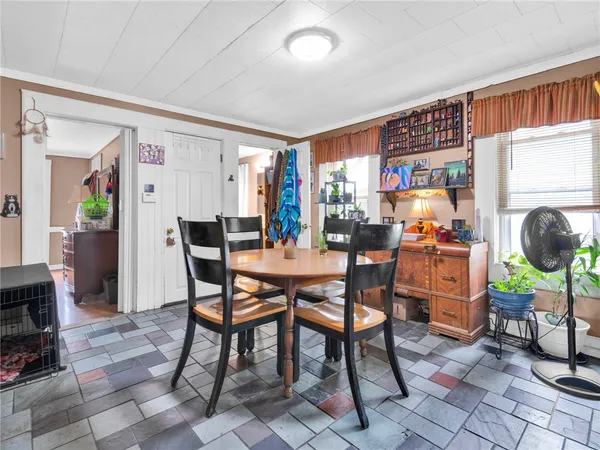 $389,900 | 28 Youngs Avenue, West Warwick, RI 02893