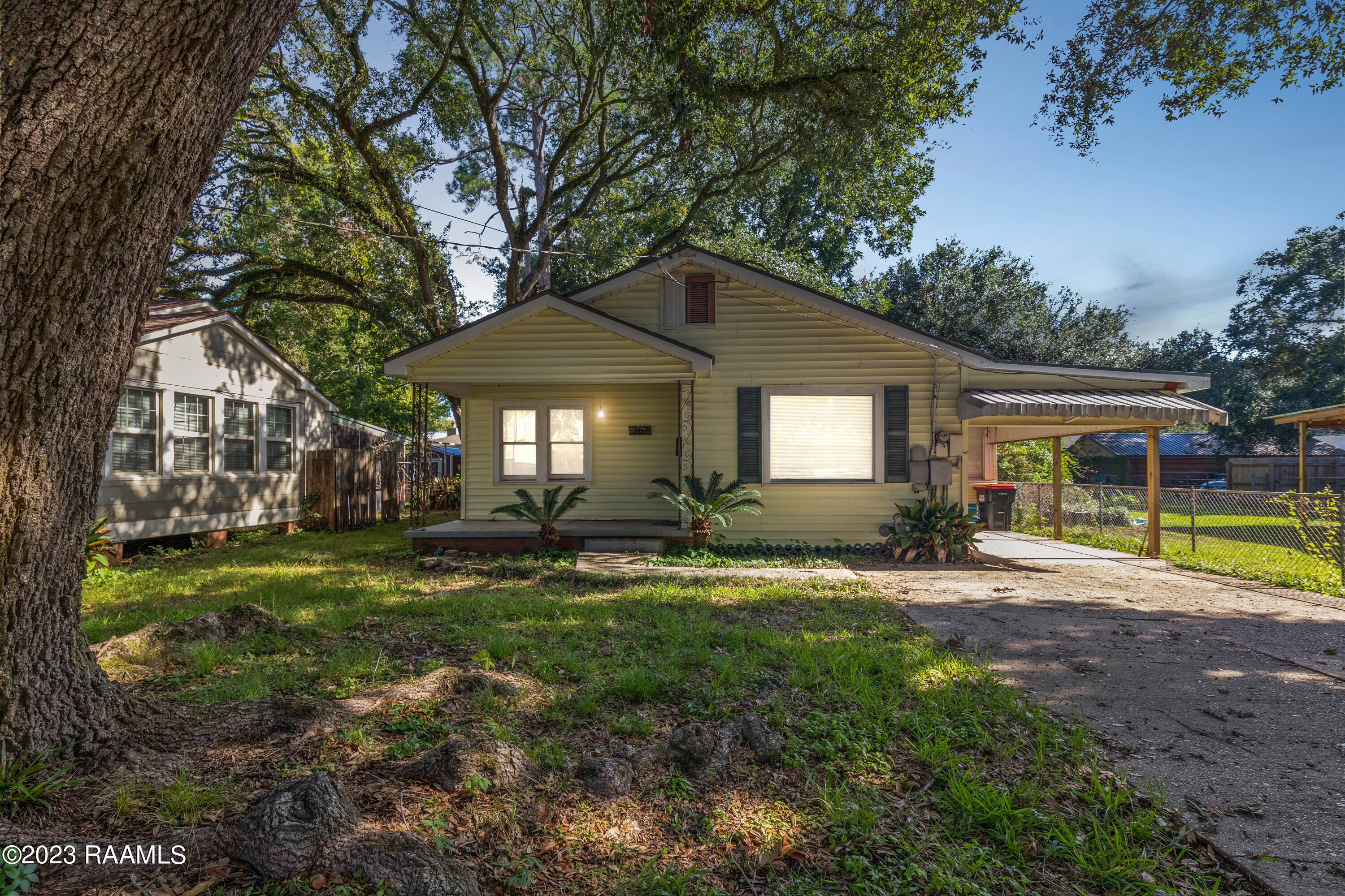 267 Ridgewood Street Lafayette, LA 70506 - Photo 23 of 23 twilight
