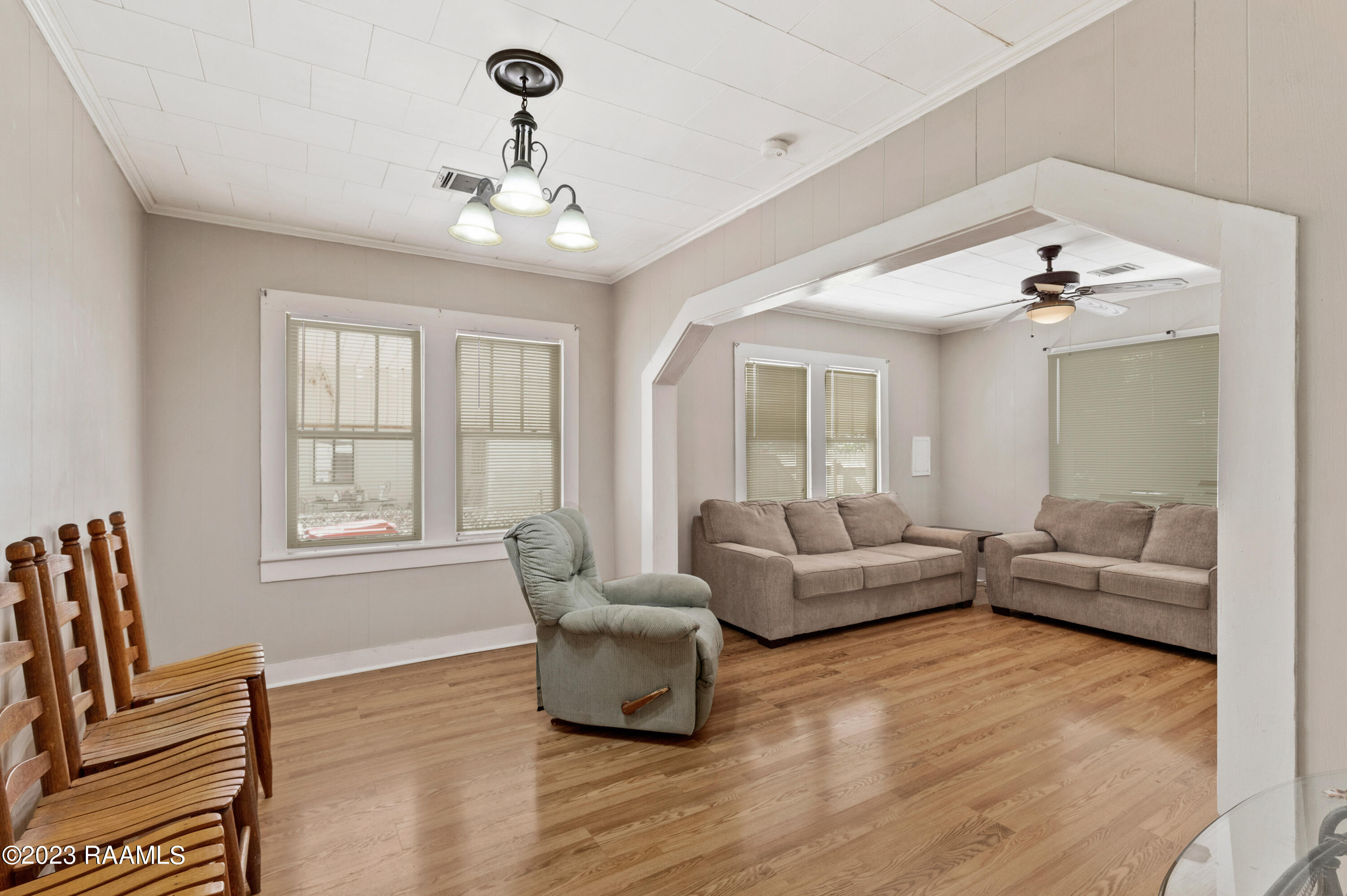 267 Ridgewood Street Lafayette, LA 70506 - Photo 6 of 23 Living to formal dining