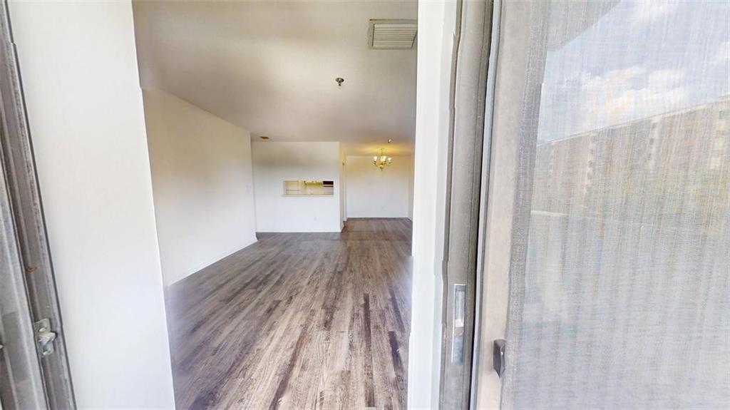 300 Johnson Ferry Road, Unit B604 Sandy Springs, GA 30328 - Photo 12 of 41