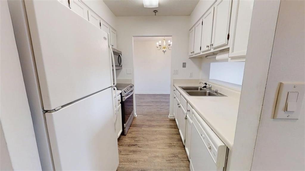 300 Johnson Ferry Road, Unit B604 Sandy Springs, GA 30328 - Photo 29 of 41