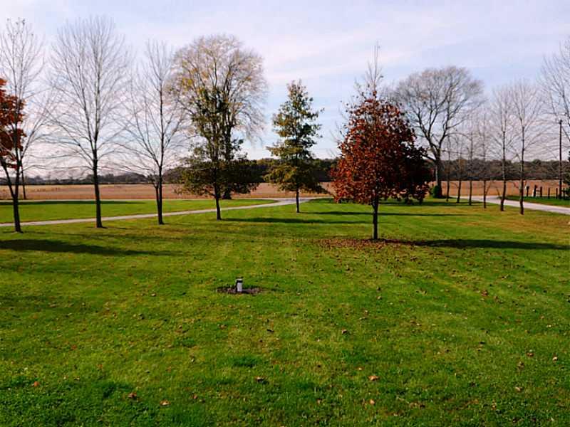 10513 North Barnard Road Pendleton, IN 46064 - Photo 11 of 24