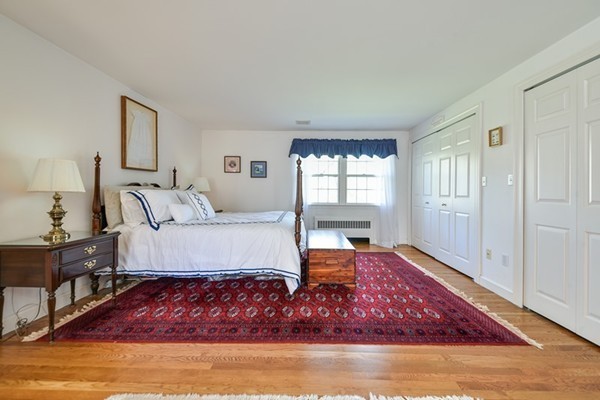 29 Greylock Road Wellesley, MA 02481 - Photo 16 of 26