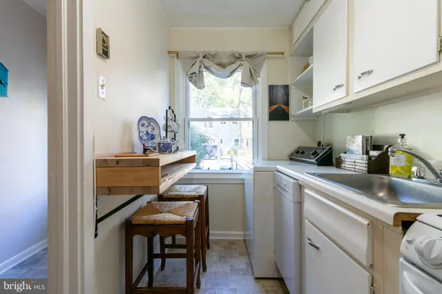 $197,000 | 11 Laurel Hill Road, Greenbelt, MD 20770