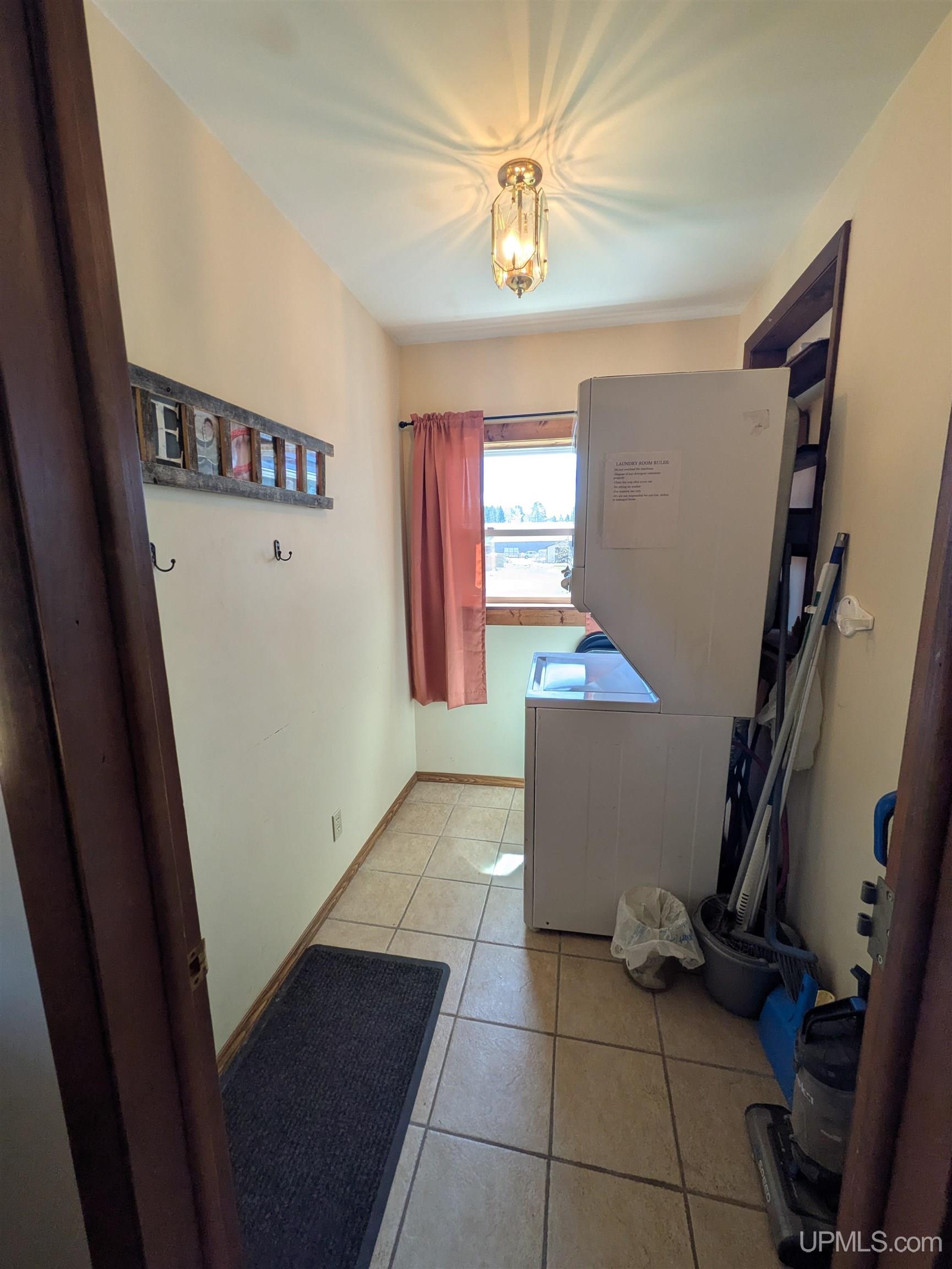 10342 Lake Road Ironwood, MI 49938 - Photo 15 of 42