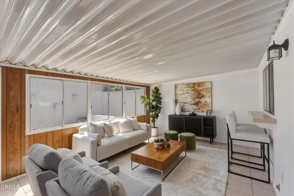 $555,000 | 160 West Fiesta Green, Port Hueneme, CA 93041