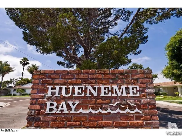 a view of a with sign board