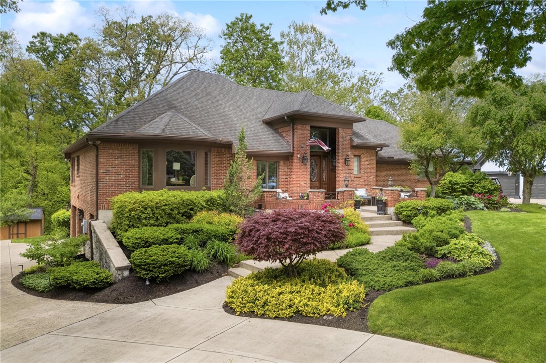 8711 Toftrees Lane Springboro, OH 45066 - Photo 4 of 66