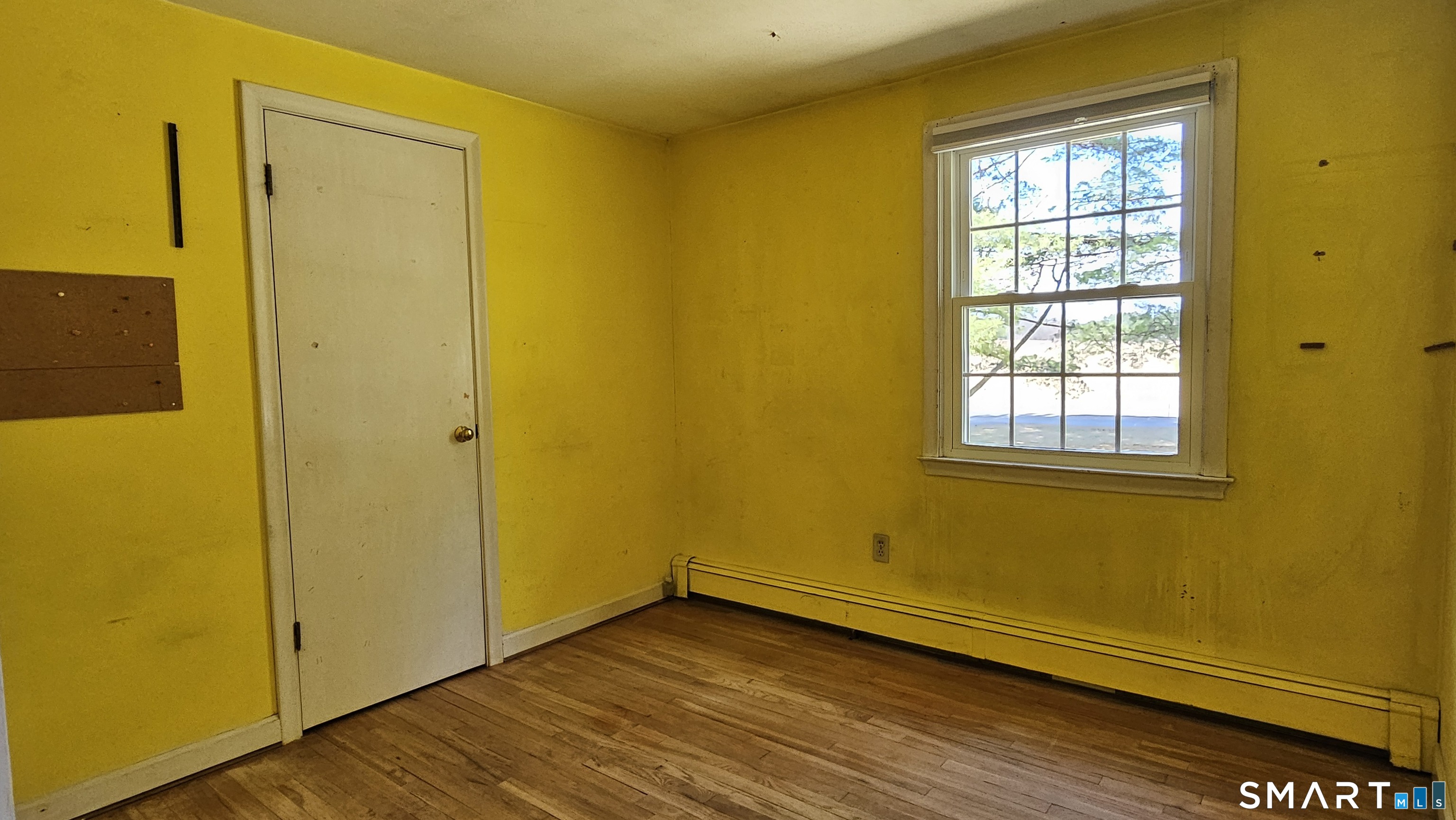 121 Hoskins Road Simsbury, CT 06070 - Photo 15 of 33