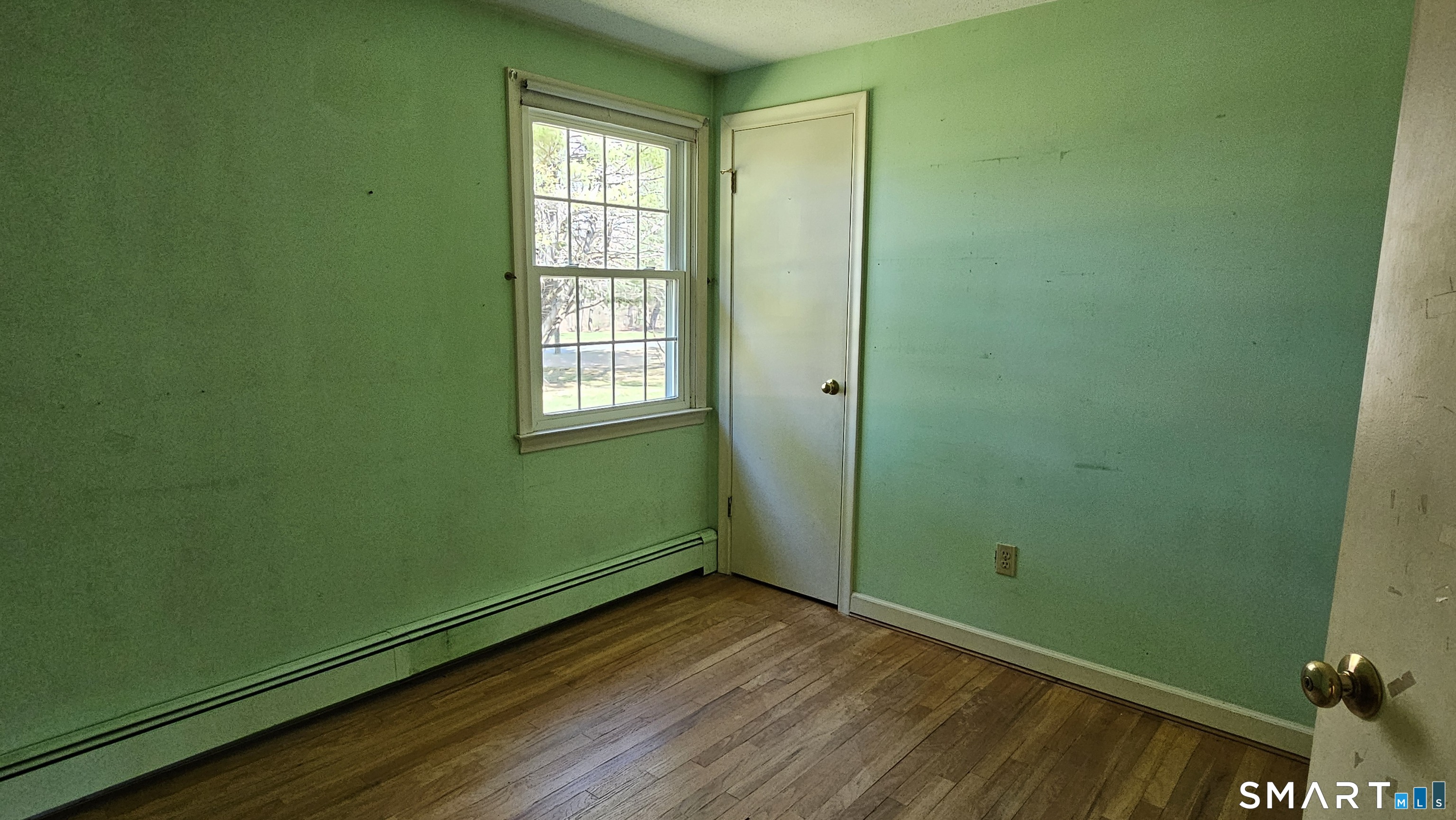 121 Hoskins Road Simsbury, CT 06070 - Photo 16 of 33