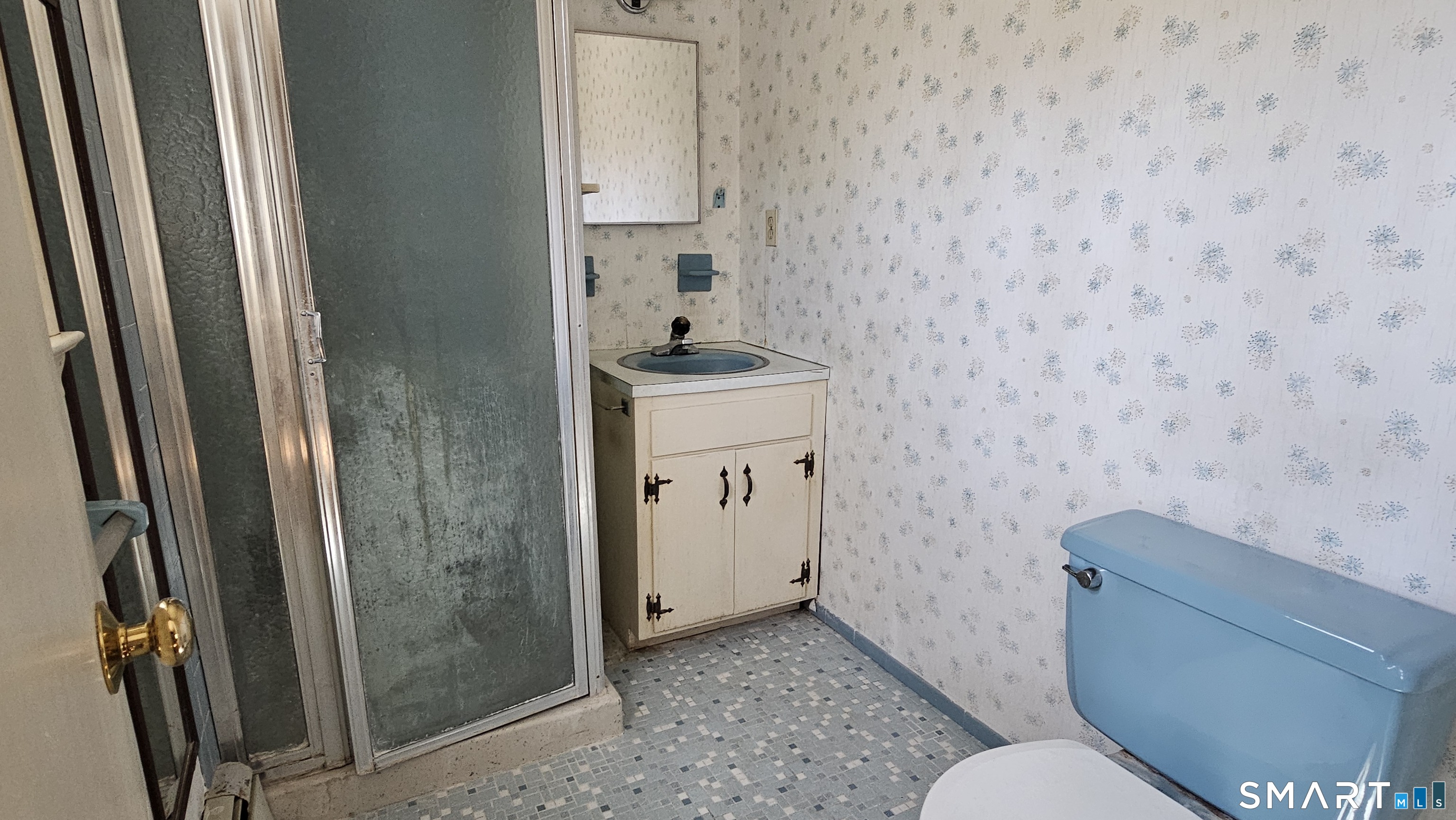 121 Hoskins Road Simsbury, CT 06070 - Photo 17 of 33