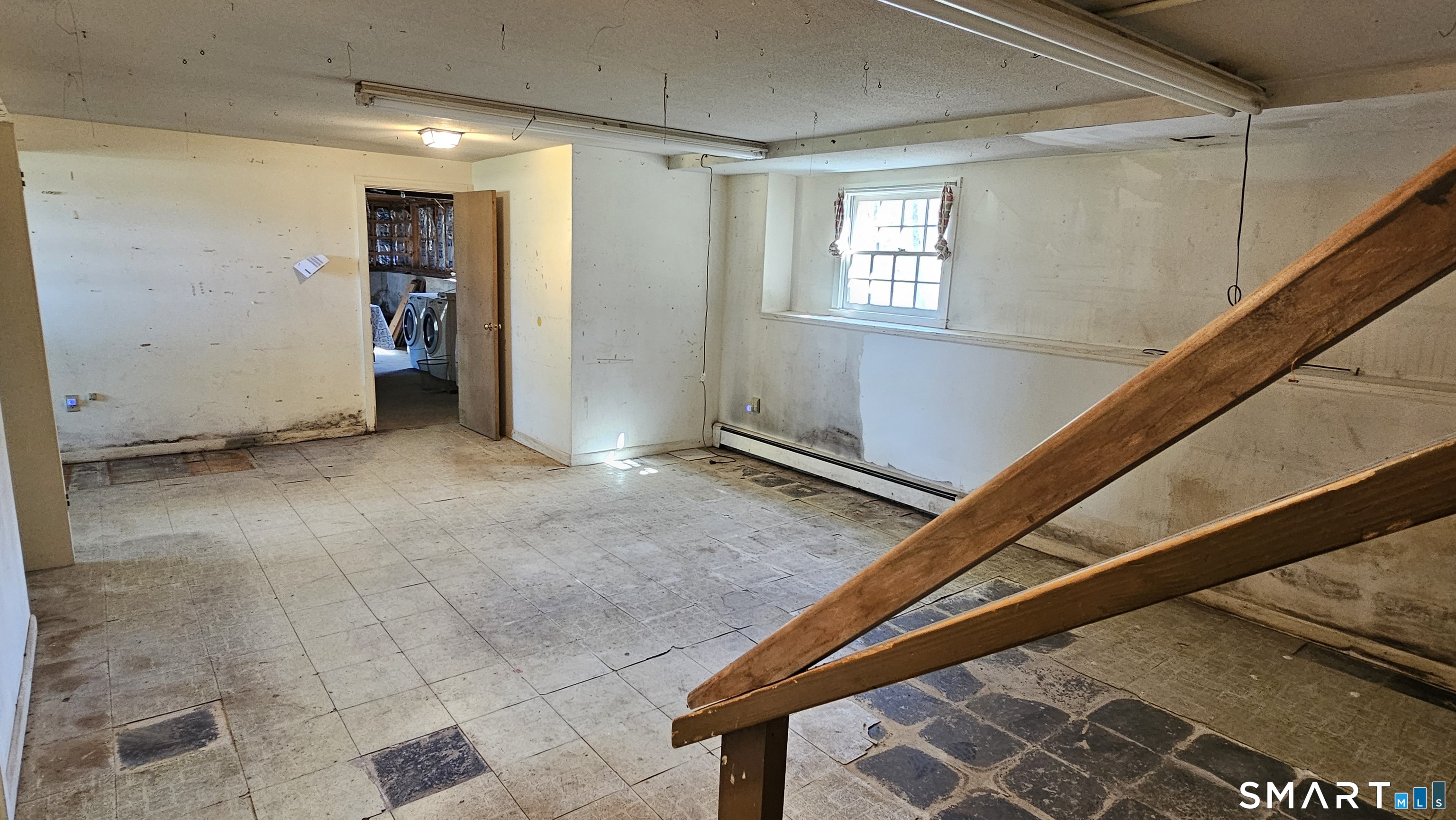 121 Hoskins Road Simsbury, CT 06070 - Photo 24 of 33