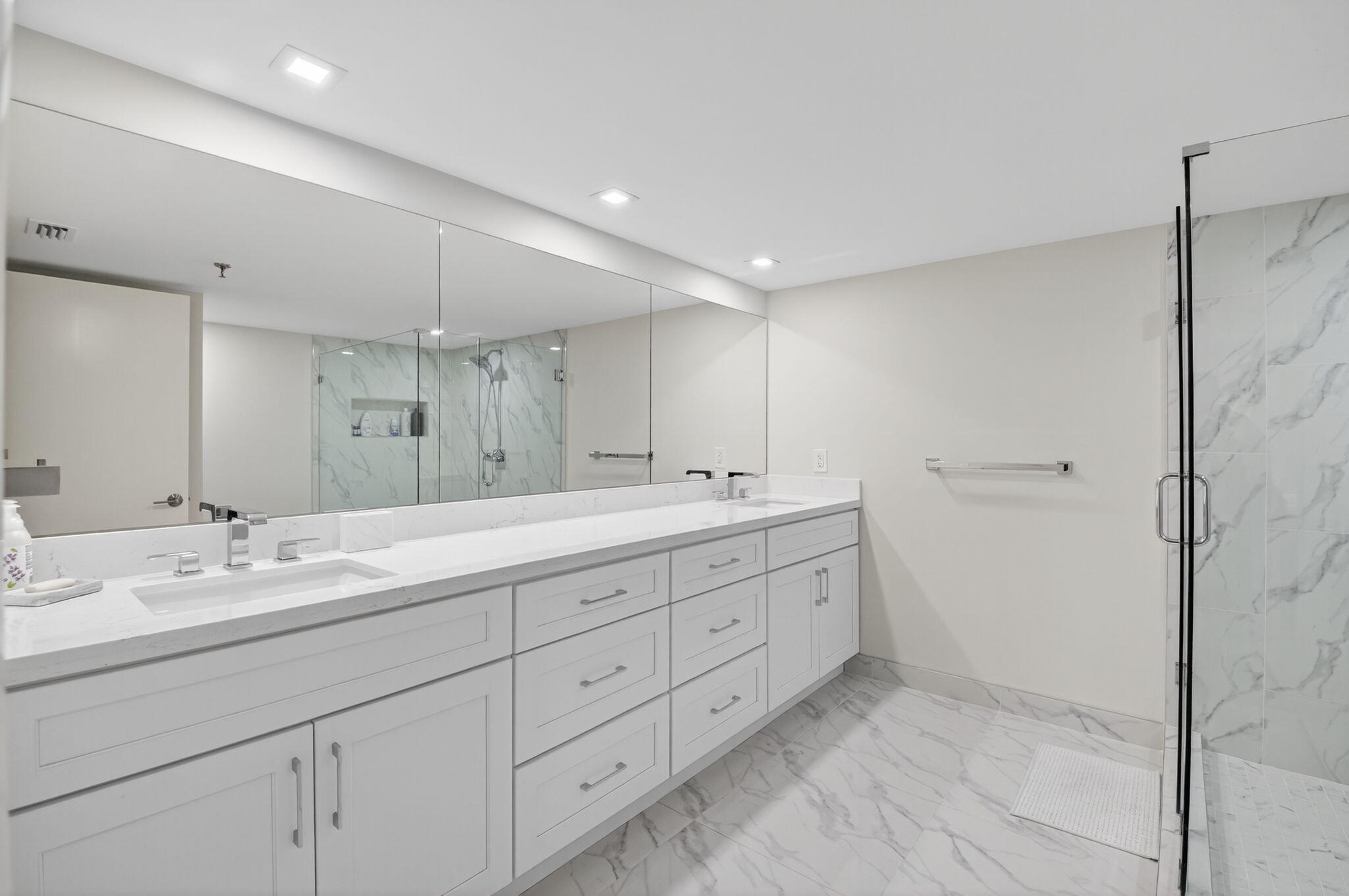 7225 Promenade Drive, Unit 302 Boca Raton, FL 33433 - Photo 31 of 51 master bath