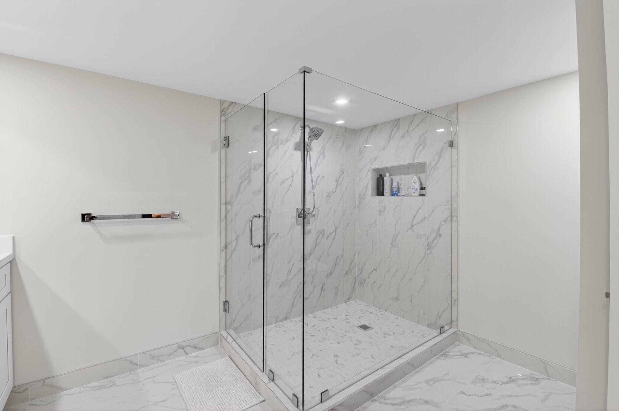 7225 Promenade Drive, Unit 302 Boca Raton, FL 33433 - Photo 32 of 51 master bath