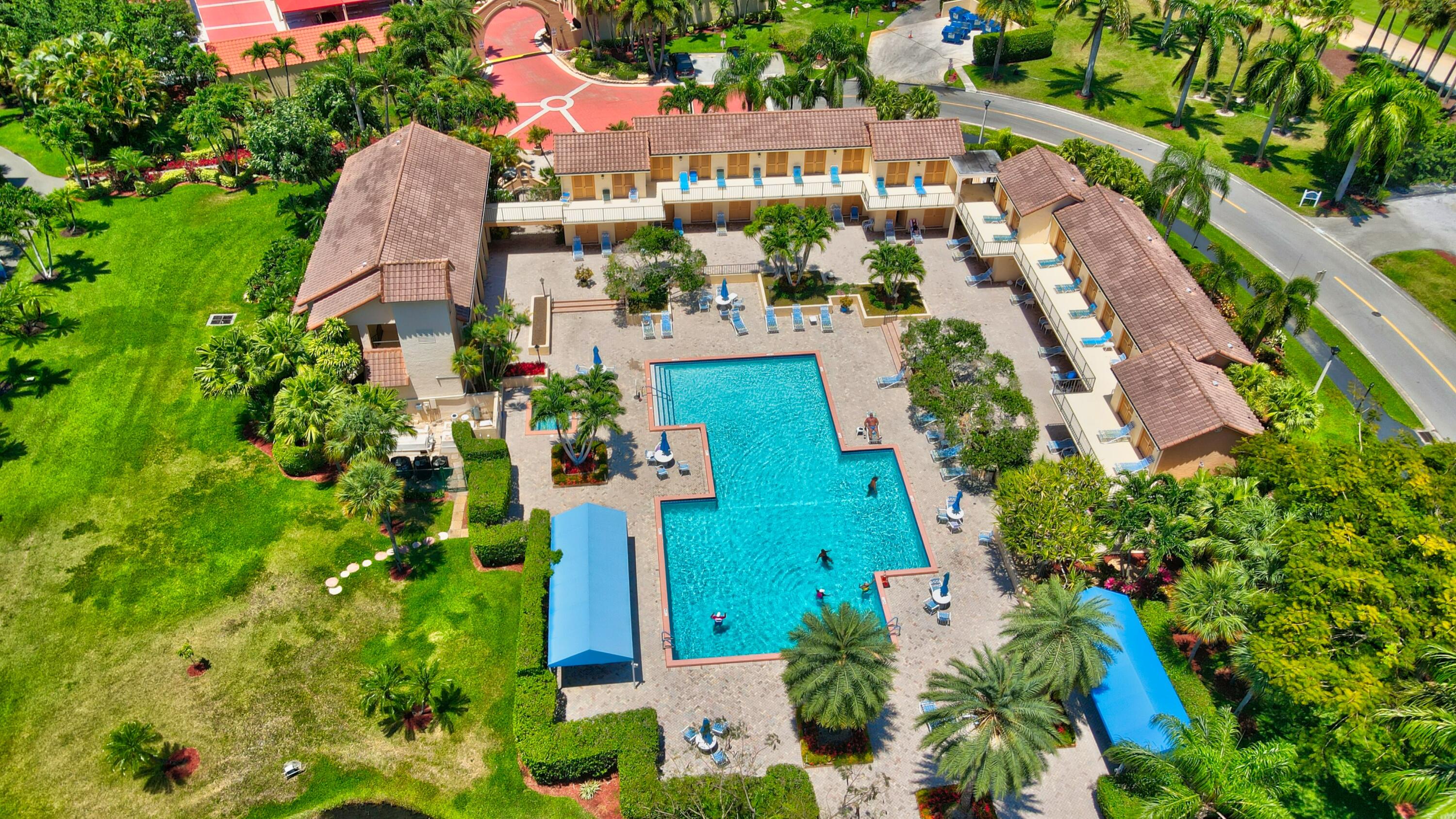 7225 Promenade Drive, Unit 302 Boca Raton, FL 33433 - Photo 49 of 51 Promenade pool area