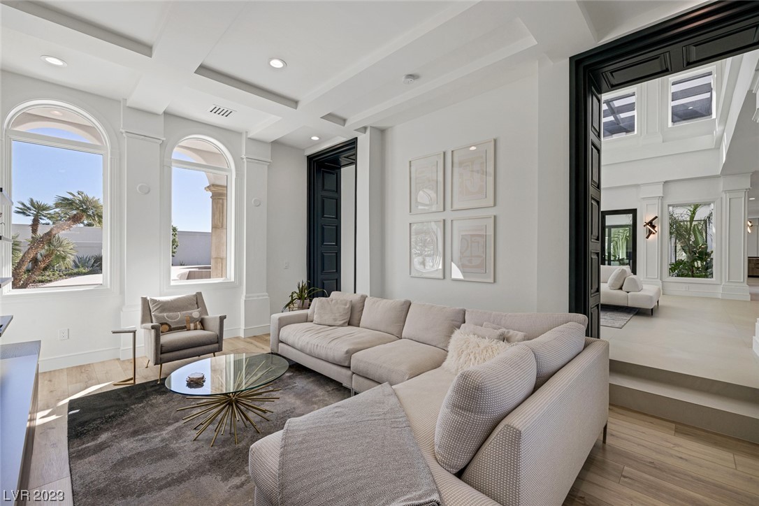 35 Innisbrook Avenue Las Vegas, NV 89113 - Photo 18 of 52