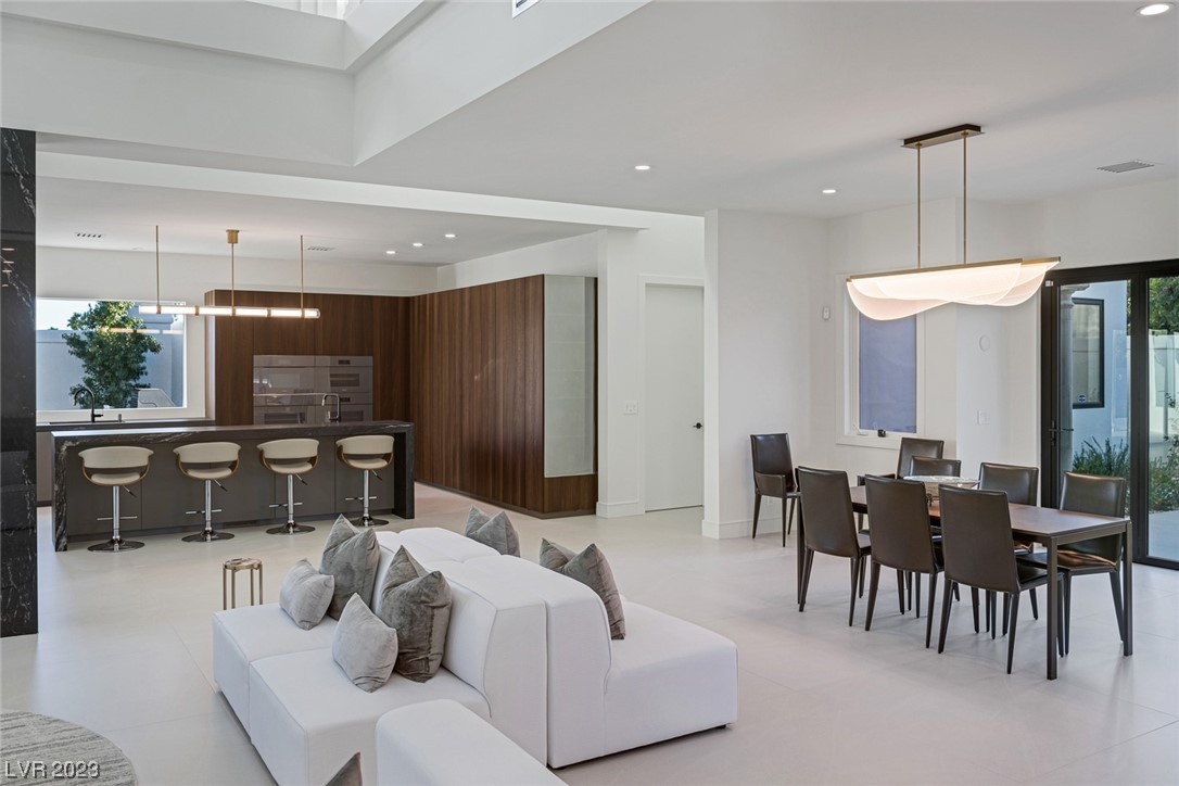 35 Innisbrook Avenue Las Vegas, NV 89113 - Photo 6 of 52